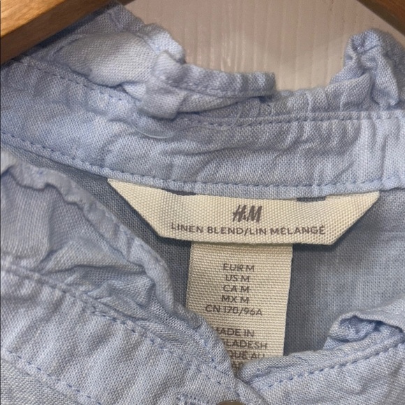 H&M Blue Ruffled Button Down Blouse - Picture 2 of 8